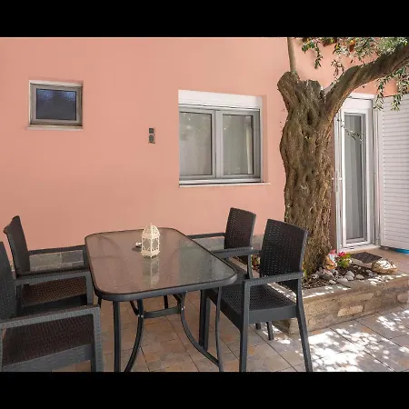 Rania Apartamento Skala Rachoni (Thasos)